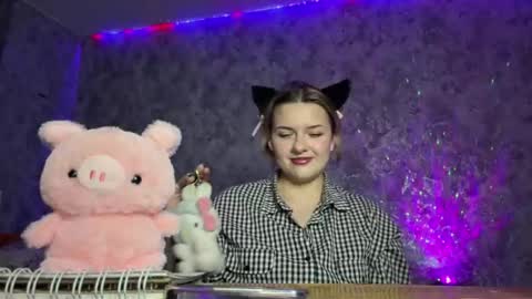 Nessie online show from 04-23-26, 05:04