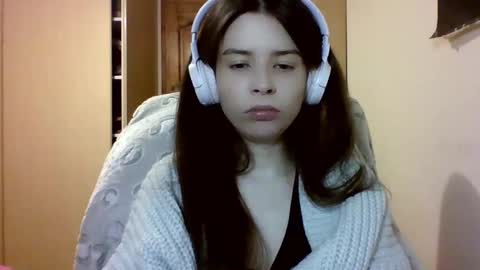 Snapshot of laricenature chatting on 02-08-25, 10:19 Larice online show from 02-08-25, 10:19