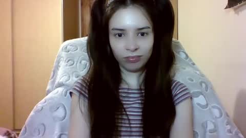 Snapshot of laricenature chatting on 02-17-25, 07:42 Larice online show from 02-17-25, 07:42