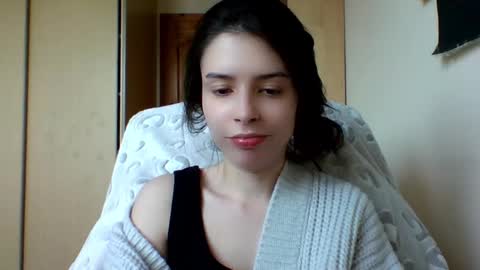 Snapshot of laricenature chatting on 02-26-25, 01:08 Larice online show from 02-26-25, 01:08