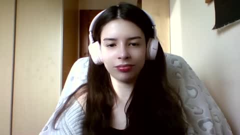 Snapshot of laricenature chatting on 02-27-25, 07:34 Larice online show from 02-27-25, 07:34