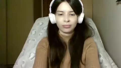 Snapshot of laricenature chatting on 03-02-25, 10:16 Larice online show from 03-02-25, 10:16