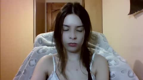 Snapshot of laricenature chatting on 03-07-25, 08:11 Larice online show from 03-07-25, 08:11