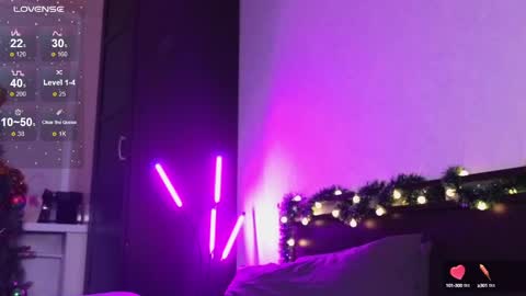 LarineGMT7  UTC6  online show from 01-05-25, 10:19