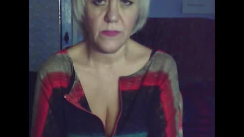 larisaq4ugo24 online show from 01-15-25, 11:43
