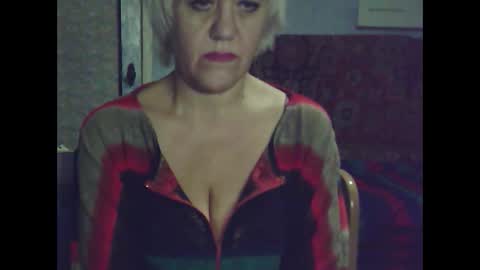 larisaq4ugo24 online show from 01-15-25, 10:13