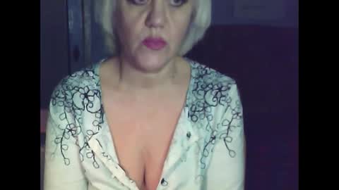 larisaq4ugo24 online show from 01-25-25, 08:53