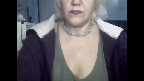 larisaq4ugo24 online show from 01-18-26, 02:21