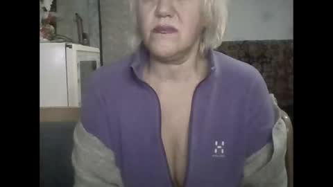 larisaq4ugo24 online show from 04-30-26, 06:25