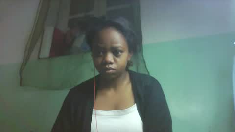 larissa645771 online show from 10-10-25, 05:17