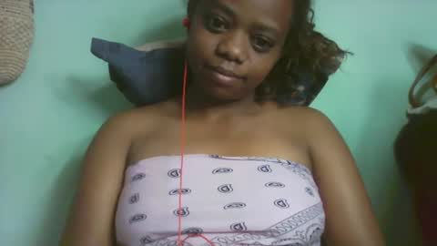 larissa645771 online show from 11-11-25, 08:03