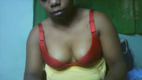 Snapshot of larissa645771 chatting on 02-11-26, 06:07 larissa645771 online show from 02-11-26, 06:07