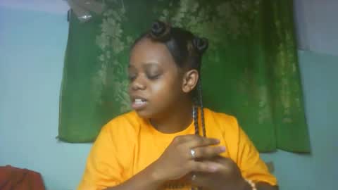 Snapshot of larissa645771 chatting on 02-16-26, 08:27 larissa645771 online show from 02-16-26, 08:27