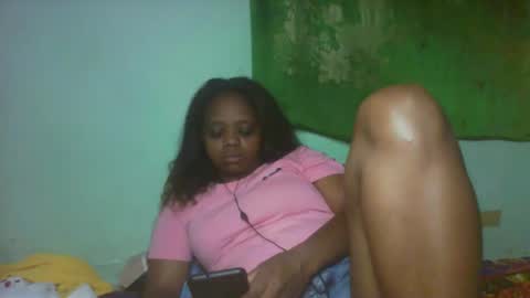 Snapshot of larissa645771 chatting on 02-24-26, 07:01 larissa645771 online show from 02-24-26, 07:01