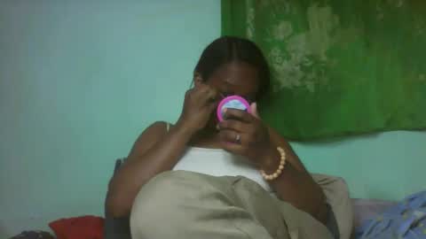 Snapshot of larissa645771 chatting on 03-26-26, 07:25 larissa645771 online show from 03-26-26, 07:25