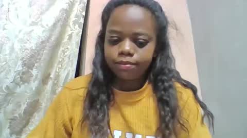 larissa645771 online show from 06-02-26, 06:59