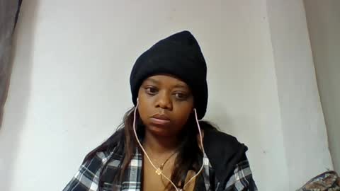 Snapshot of larissa645771 chatting on 07-06-26, 05:26 larissa645771 online show from 07-06-26, 05:26
