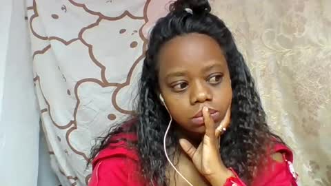 Snapshot of larissa645771 chatting on 07-26-26, 08:43 larissa645771 online show from 07-26-26, 08:43