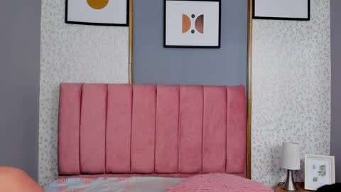 Snapshot of larissaevans chatting on 12-07-24, 06:04 Valentina online show from 12-07-24, 06:04