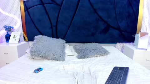 Snapshot of larissaevans chatting on 03-04-25, 03:48 Valentina online show from 03-04-25, 03:48