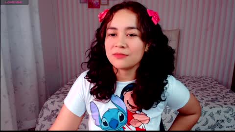 Snapshot of larissalove_doll chatting on 01-31-25, 01:11 Larissas online show from 01-31-25, 01:11