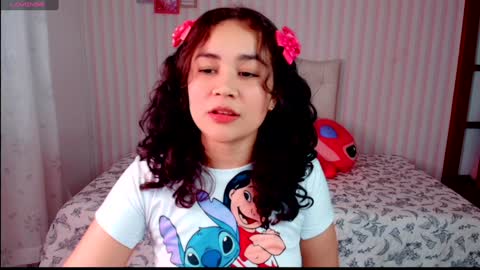 Snapshot of larissalove_doll chatting on 01-31-25, 07:50 Larissas online show from 01-31-25, 07:50