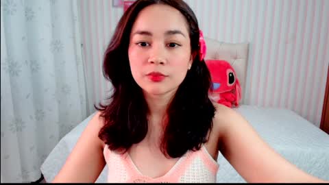 Snapshot of larissalove_doll chatting on 02-04-25, 10:10 Larissas online show from 02-04-25, 10:10
