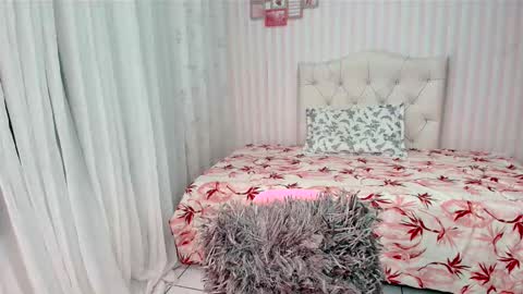 Snapshot of larissalove_doll chatting on 03-12-25, 11:12 Larissas online show from 03-12-25, 11:12