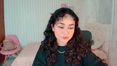 Snapshot of larissalove_doll chatting on 09-08-25, 08:52 Larissas online show from 09-08-25, 08:52