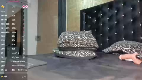       online show from 09-08-25, 09:47