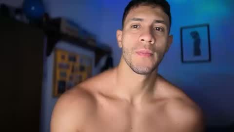 Snapshot of larry_jones chatting on 10-18-25, 01:56 andrew online show from 10-18-25, 01:56