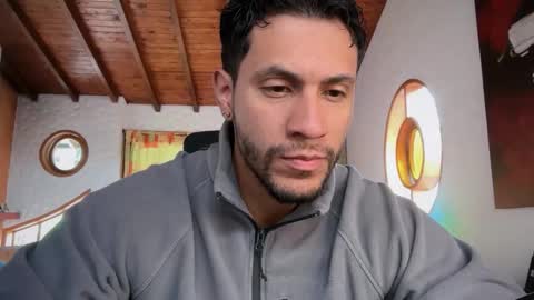 andrew online show from 02-05-26, 01:38