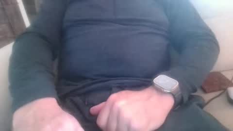 larryj007 online show from 05-18-26, 02:23