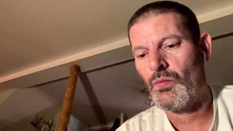 Snapshot of larrythelover23 chatting on 03-30-26, 07:42 larrythelover23 online show from 03-30-26, 07:42