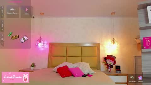  MIA  online show from 03-09-26, 12:20