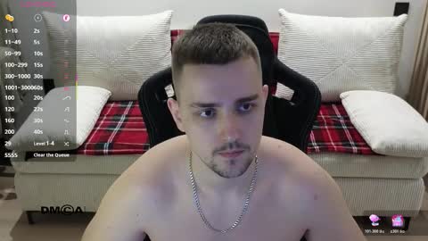 Lars online show from 03-08-26, 06:44