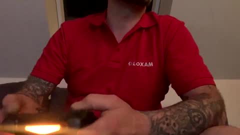 Snapshot of larsvegas1895 chatting on 01-21-25, 02:22 larsvegas1895 online show from 01-21-25, 02:22