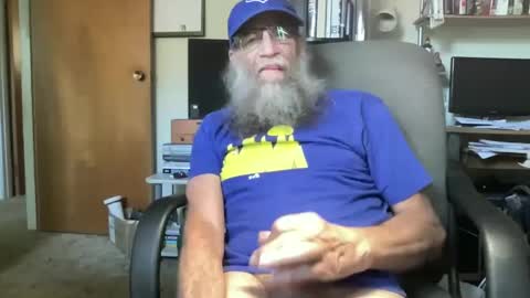 Snapshot of laser134 chatting on 10-07-25, 07:11 chris online show from 10-07-25, 07:11