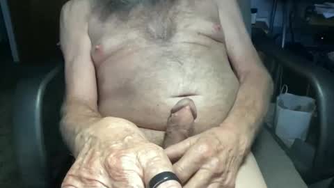 Snapshot of laser134 chatting on 10-20-25, 01:17 chris online show from 10-20-25, 01:17