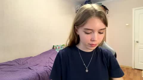 Snapshot of lateshastarnaud chatting on 06-29-26, 10:15 Linet online show from 06-29-26, 10:15