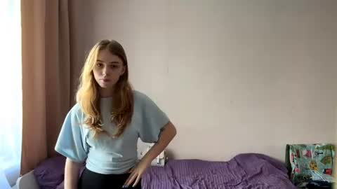 Snapshot of lateshastarnaud chatting on 07-06-26, 07:16 Linet online show from 07-06-26, 07:16