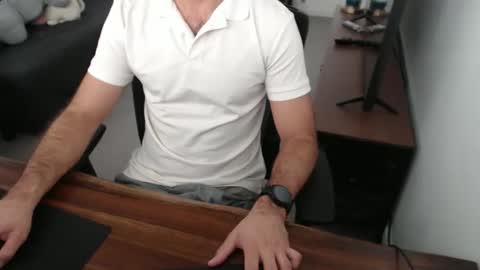 latexdave84 online show from 11-15-25, 01:14