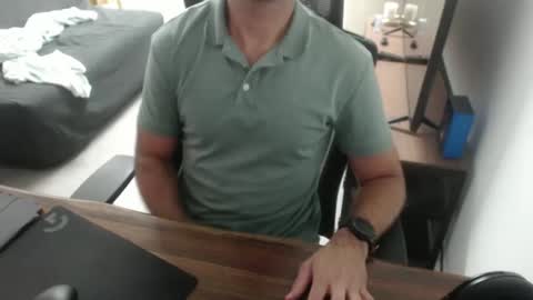 latexdave84 online show from 02-11-26, 11:04