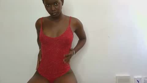 latiffaah_xx online show from 01-15-26, 11:15