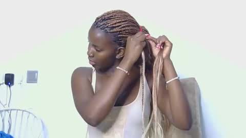 Snapshot of latiffaah_xx chatting on 02-22-26, 12:47 latiffaah_xx online show from 02-22-26, 12:47