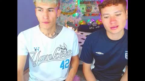 latin_boysxxx_ online show from 10-31-25, 10:22