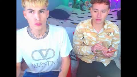 latin_boysxxx_ online show from 11-27-25, 11:51