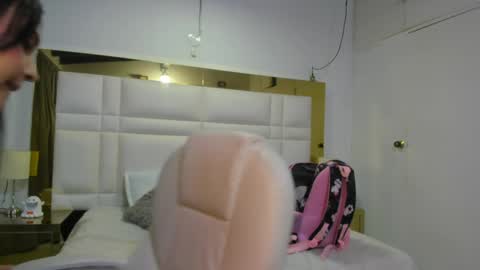 Johana y Santiago online show from 05-03-26, 03:23