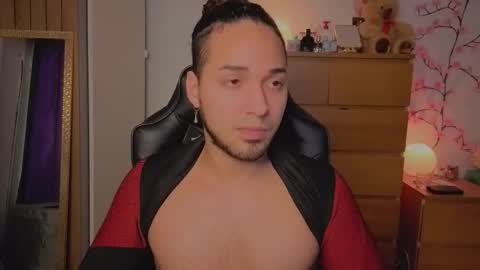 Snapshot of latin_luxury_i chatting on 03-25-26, 05:02 Free OF online show from 03-25-26, 05:02