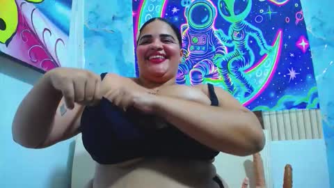 latina_bigboos12 online show from 10-19-25, 04:57